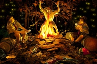 Campfire, © Brain Kaldorf, http://www.briankaldorf.com